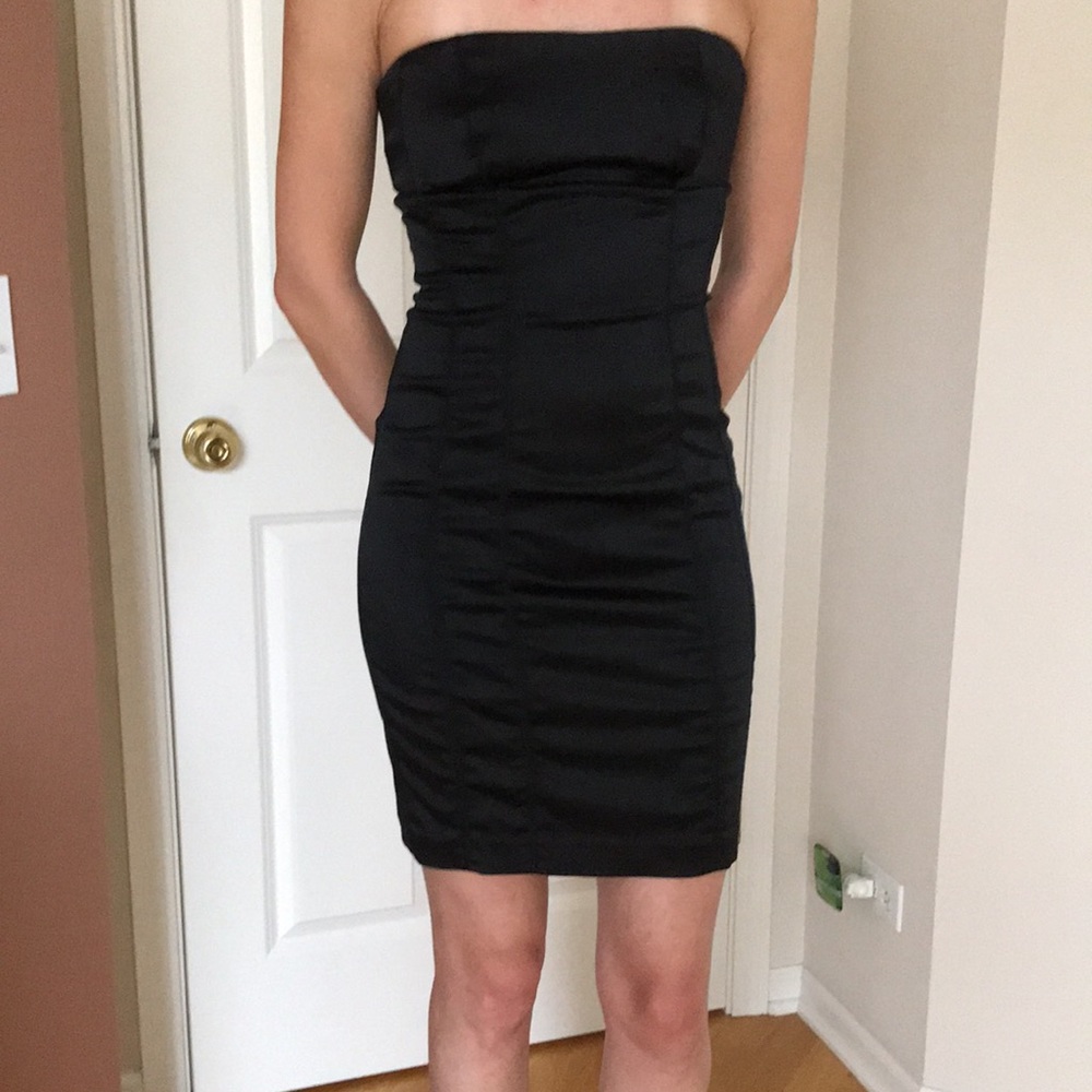 BEBE DRESS